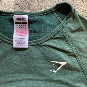 VITAL SEAMLESS 2.0 LONG SLEEVE CROP TOP- never wore it